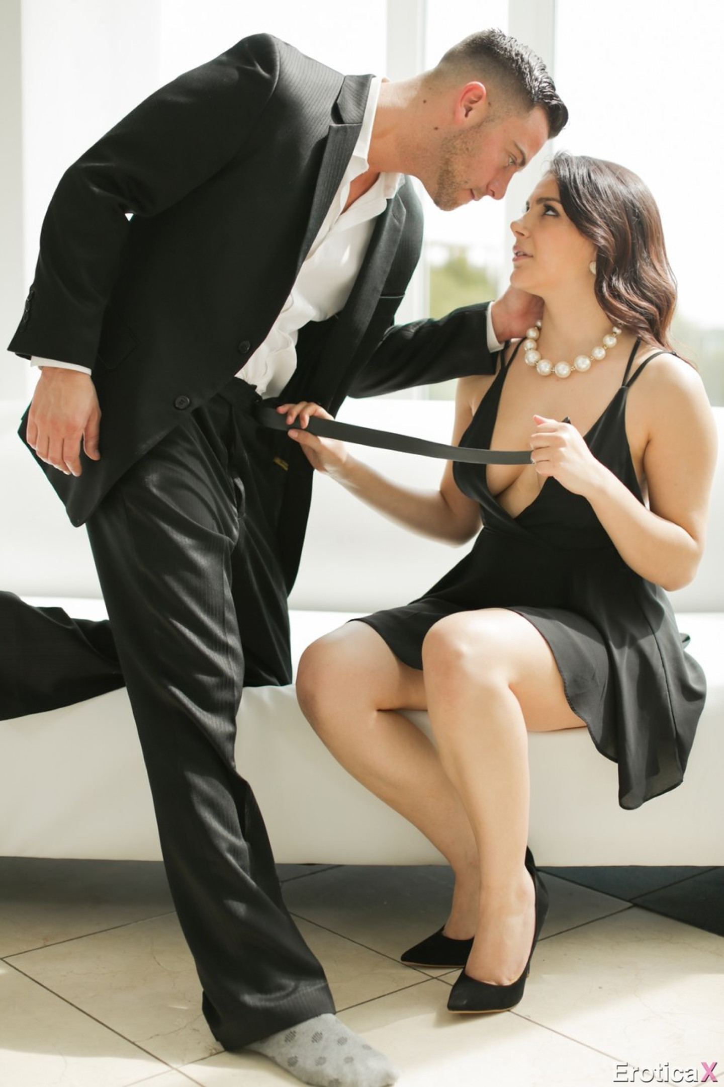 Horny chick Valentina Nappi seduces her man friend in a black dress -  Pichunter